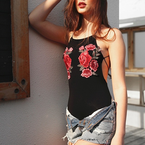 Tops - 🎉 LAST ONE! Rose Embroidered Open Back Bodysuit!
